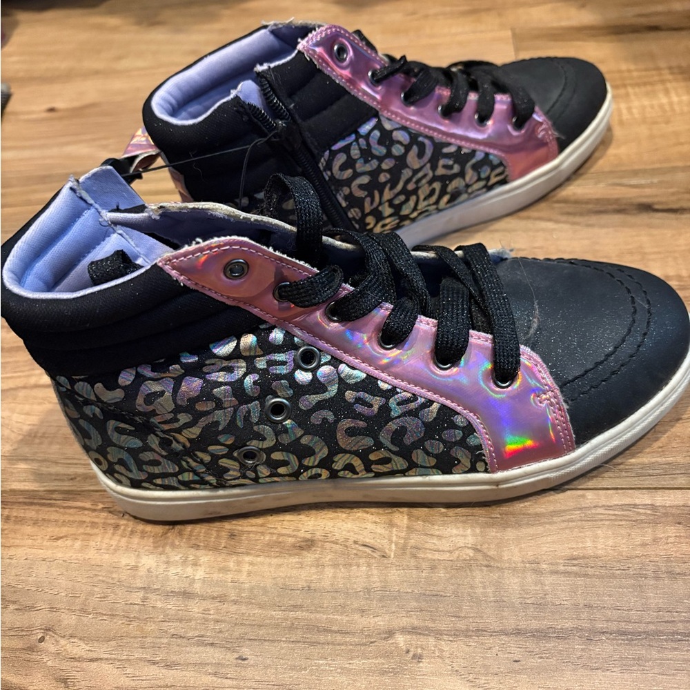 Wonder Nation Black and Pink Leopard Kids Sneakers